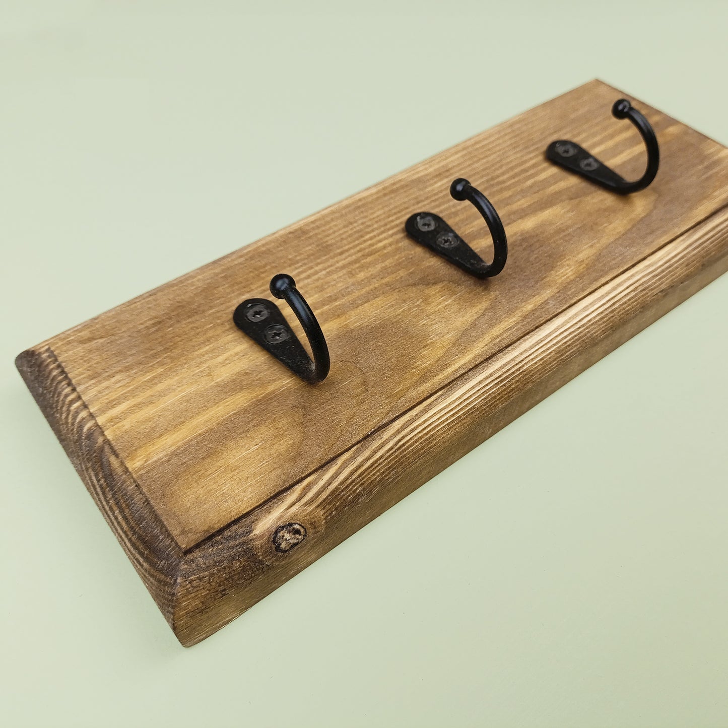 Wooden Floating Key Rack in Cotton White / Sage Green / Oak Stain with Hidden Fixings