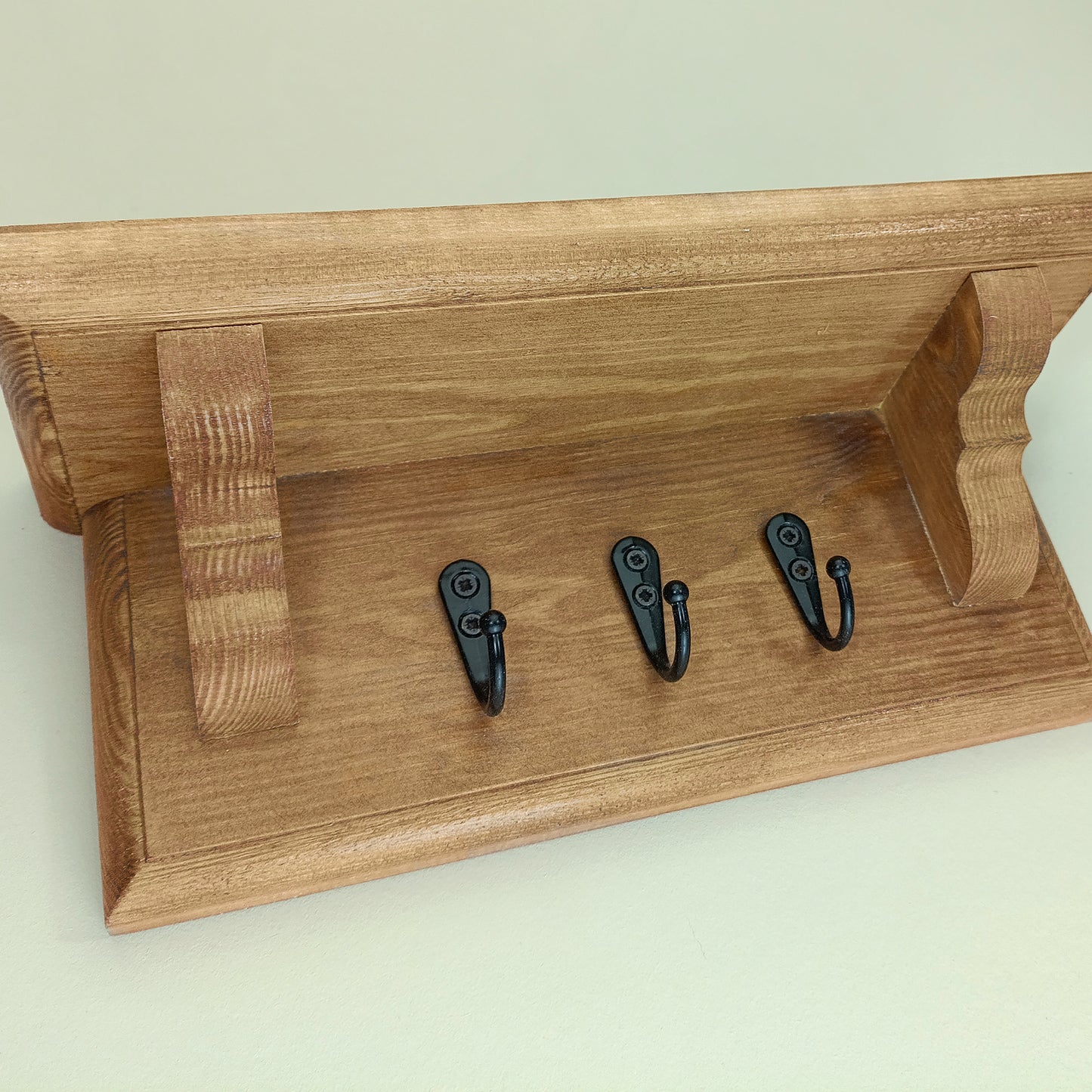 Wooden Key Rack with Shelf – Wall Mounted Key Holder with Hidden Fixings | Stock Item