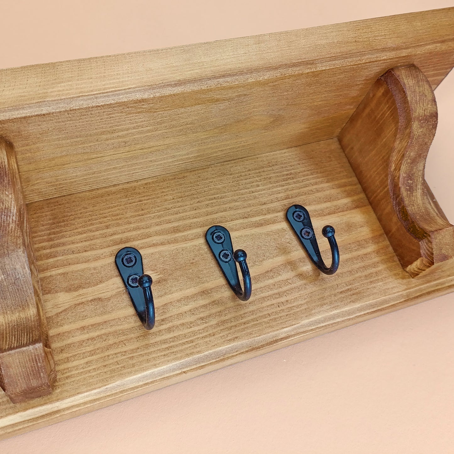 Wooden Key Rack with Shelf – Wall Mounted Key Holder with Hidden Fixings | Stock Item